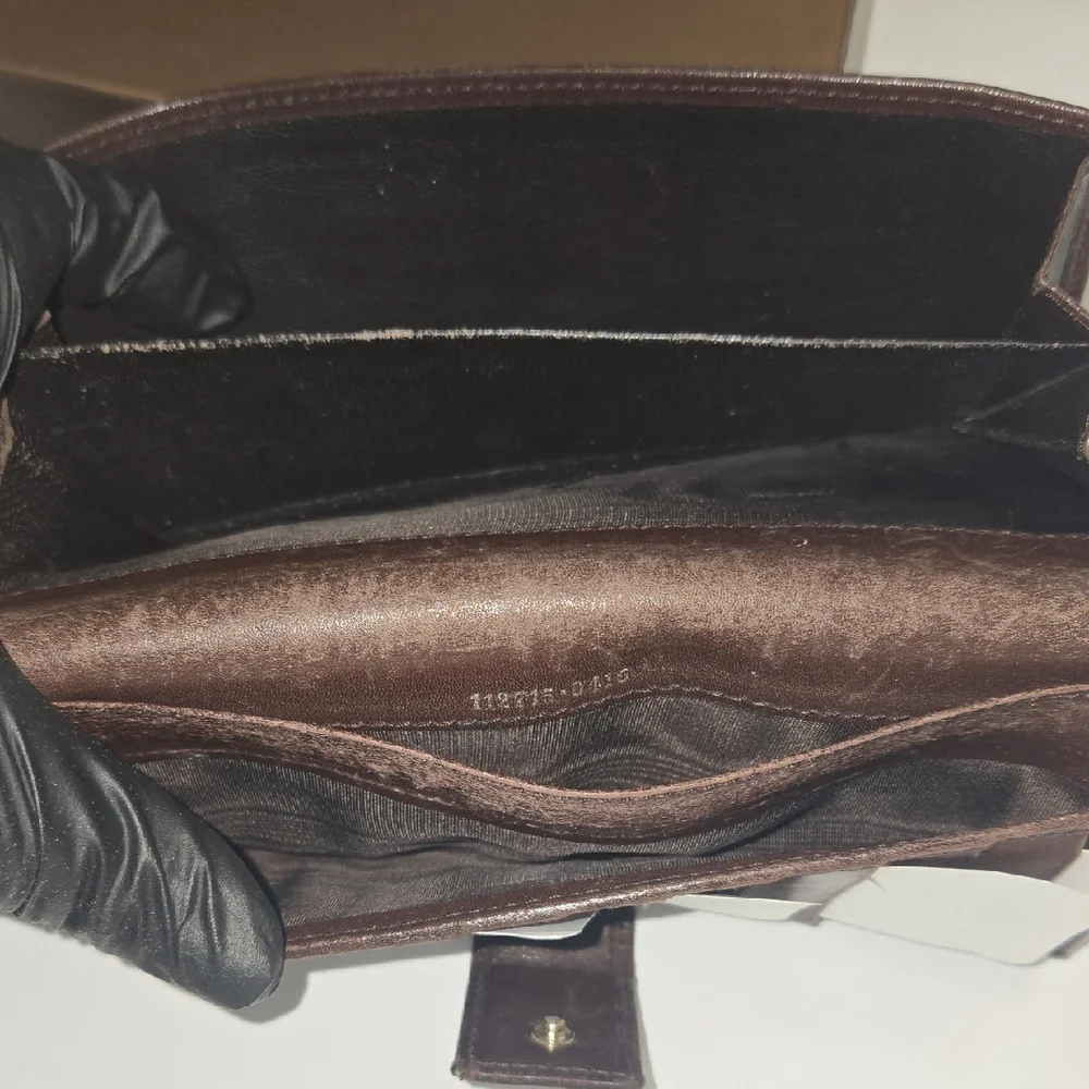 Gucci Dark Brown Embossed Leather Wallet - Picture 7 of 16